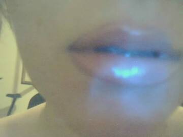 LABBRA DA............BACIARE